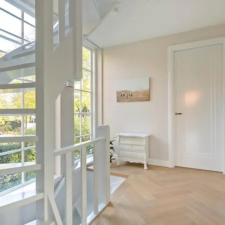 Wonderful, Big Villa